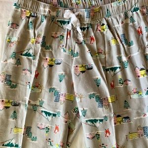 So comfy / Old Navy Women’s Flannel Pj Pants / Med